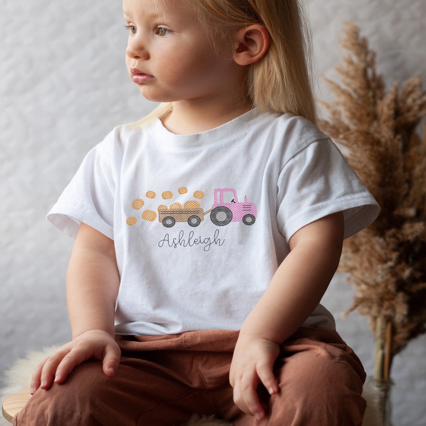 Pumpkin Farm Tractor - Petite & Sassy Designs